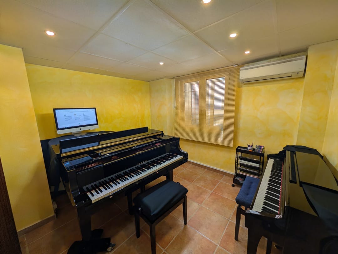 clases de piano Malaga adultos